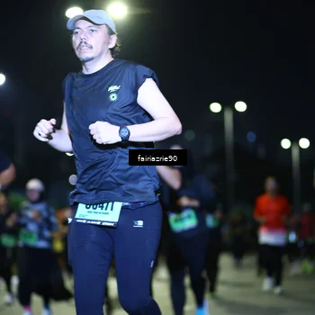 Runner Photo 5274210
