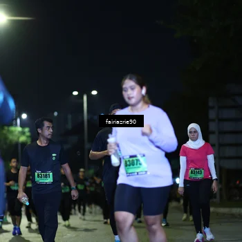 Runner Photo 5274341