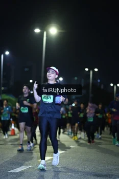 Runner Photo 5274378
