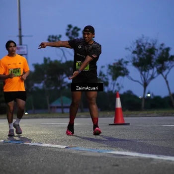 Runner Photo 5274474