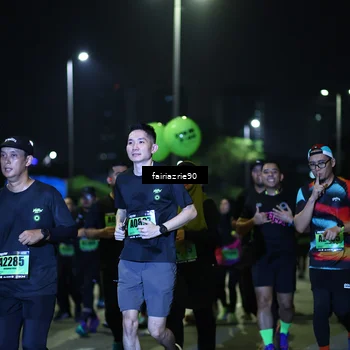 Runner Photo 5274975