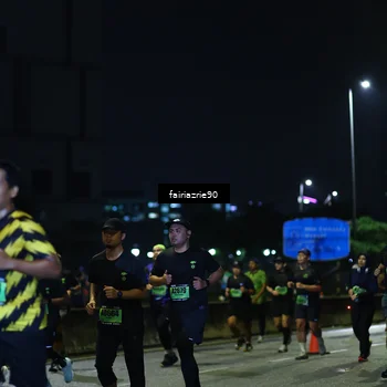 Runner Photo 5275553
