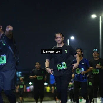 Runner Photo 5276223