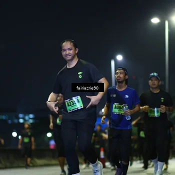 Runner Photo 5276239