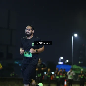 Runner Photo 5276344