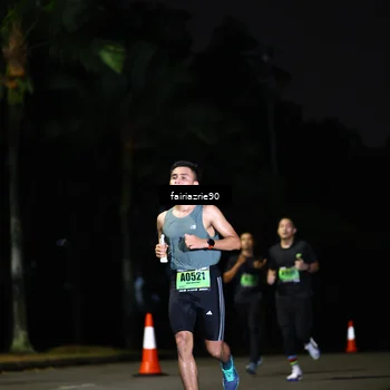 Runner Photo 5280355