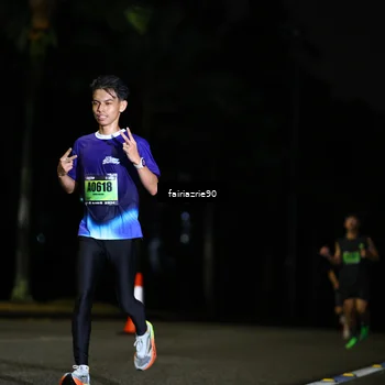Runner Photo 5281354