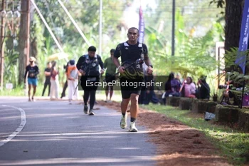 Runner Photo 5282005