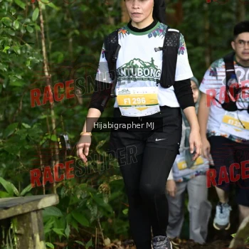 Runner Photo 528230