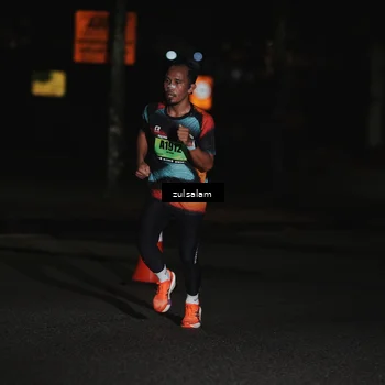 Runner Photo 5282579
