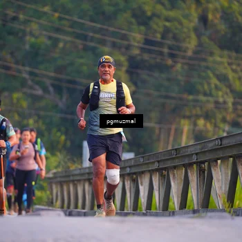 Runner Photo 5284116