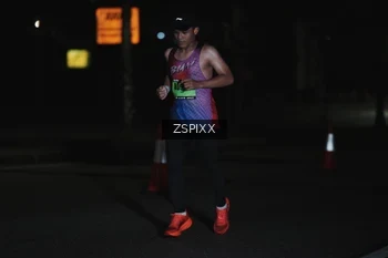 Runner Photo 5284177