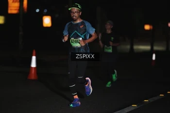 Runner Photo 5285045