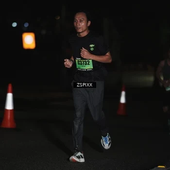 Runner Photo 5285073