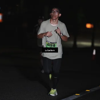 Runner Photo 5285354