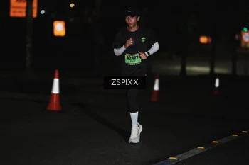 Runner Photo 5285603