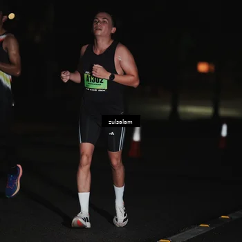 Runner Photo 5285860