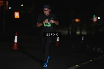 Runner Photo 5286111