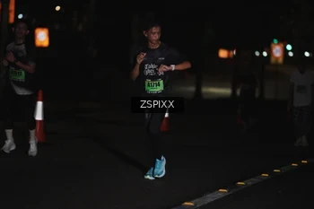 Runner Photo 5287425