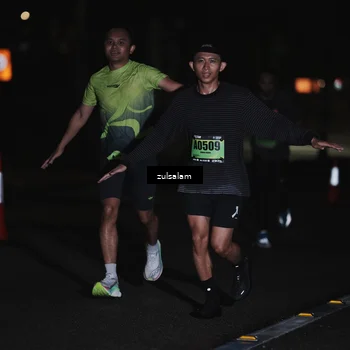 Runner Photo 5287635
