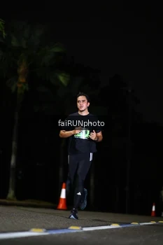 Runner Photo 5289111