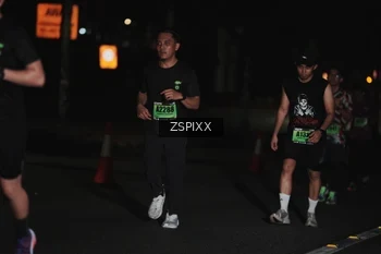 Runner Photo 5292430