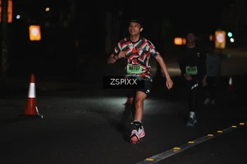 Runner Photo 5295004