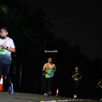 Runner Photo 5297400
