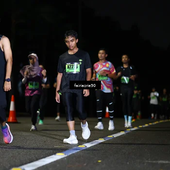 Runner Photo 5300004