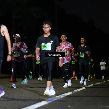 Runner Photo 5300012