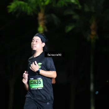 Runner Photo 5300021