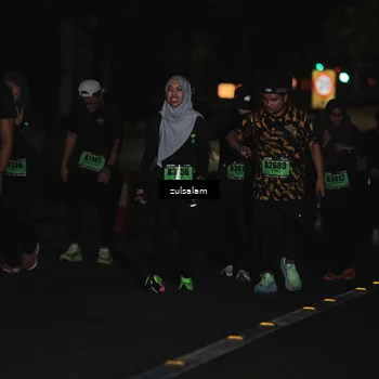 Runner Photo 5300025