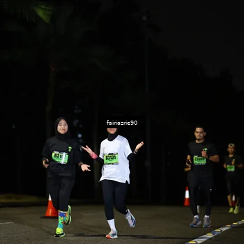Runner Photo 5300060