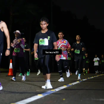 Runner Photo 5300061