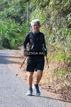 Runner Photo 5300150