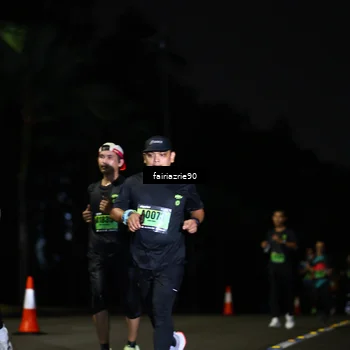 Runner Photo 5300203