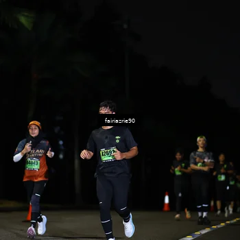 Runner Photo 5300315