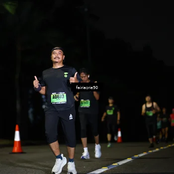 Runner Photo 5300413