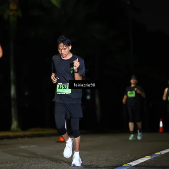 Runner Photo 5300443