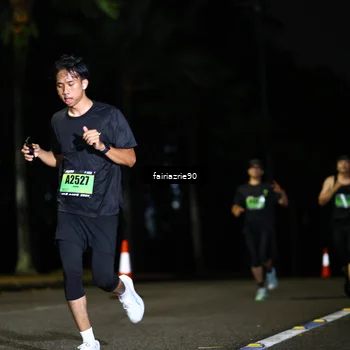 Runner Photo 5300444