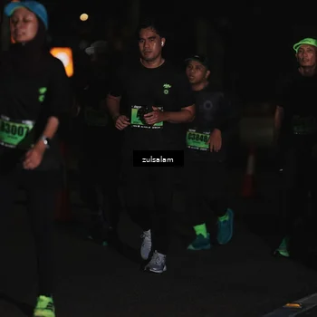 Runner Photo 5300593