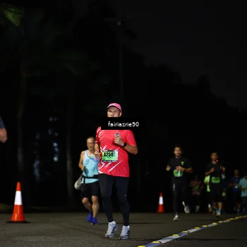 Runner Photo 5300719