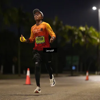 Runner Photo 5304992