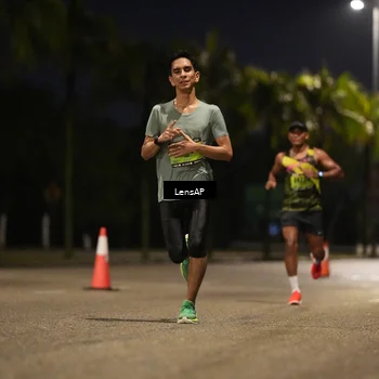 Runner Photo 5305034