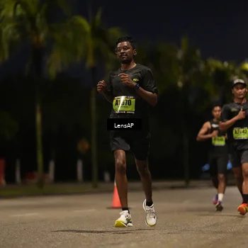 Runner Photo 5305395