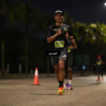 Runner Photo 5305399