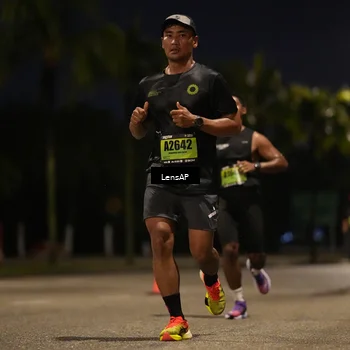 Runner Photo 5305414