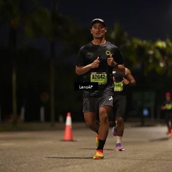 Runner Photo 5305424