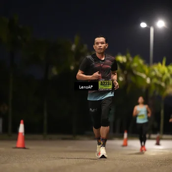 Runner Photo 5305532
