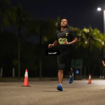 Runner Photo 5305545